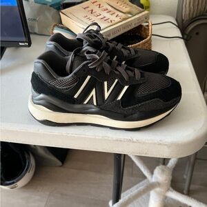 New Balance 5740